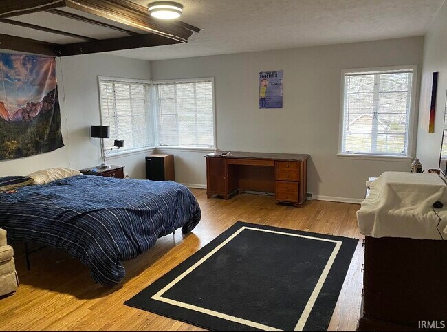 Foto del edificio - 2000 Atwater Ave