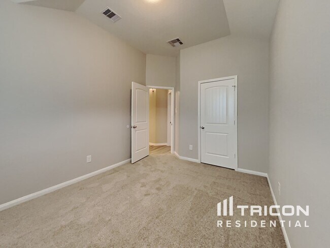 Building Photo - 3623 Karissa Rd