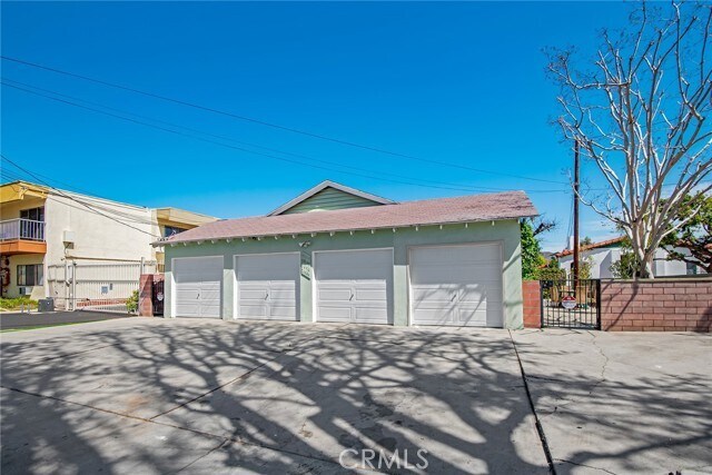 Foto del edificio - 7020 Kester Ave