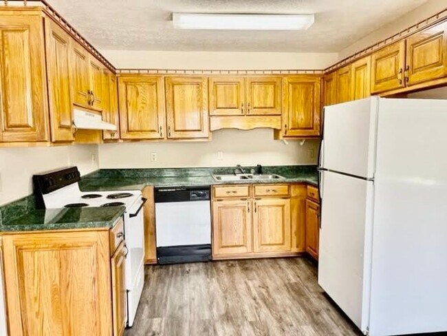 Foto del edificio - Pebblecreek Dr #22 &amp; 24