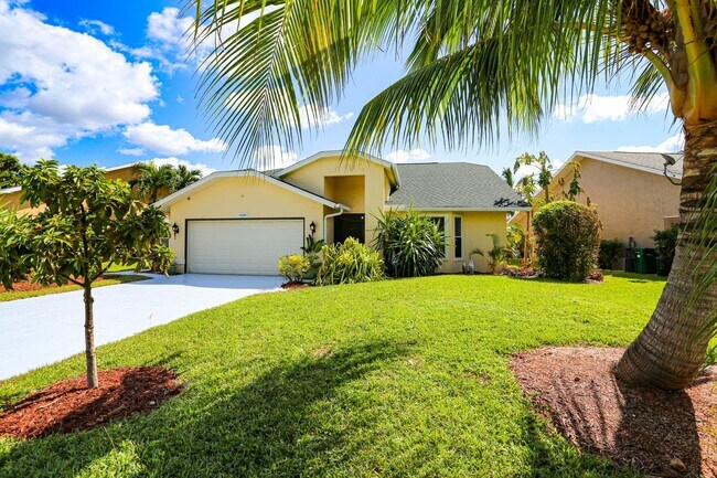Foto del edificio - Centrally Located, 7 Miles to Beach, Beaut...
