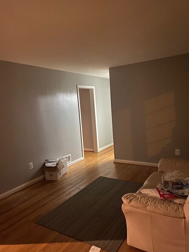 Foto principal - 9733 51st Ave