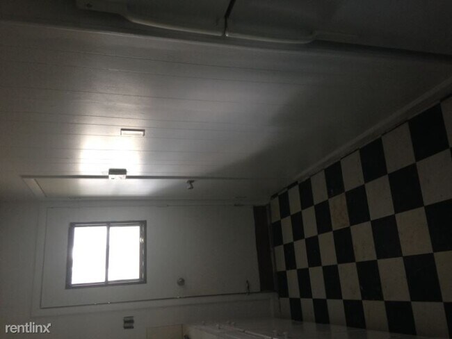 Building Photo - 2 br, 1 bath Apartment - 1104 Braden St