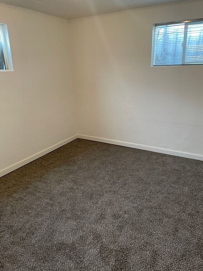 Building Photo - Pet Friendly 3 bedroom House For Rent!!!