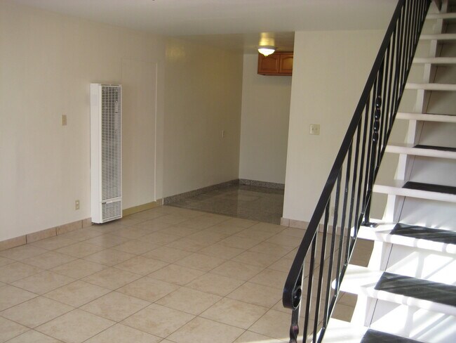 Building Photo - 26223 Gamboa St