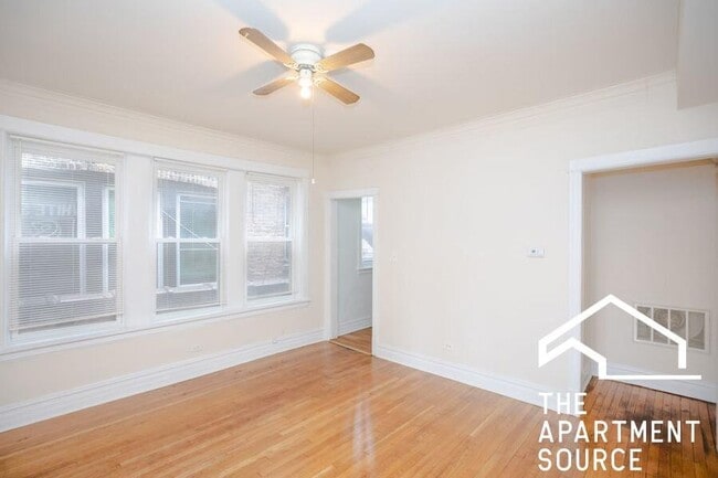 Photo - 6248 S Western Ave (Chicago, IL) Apartment