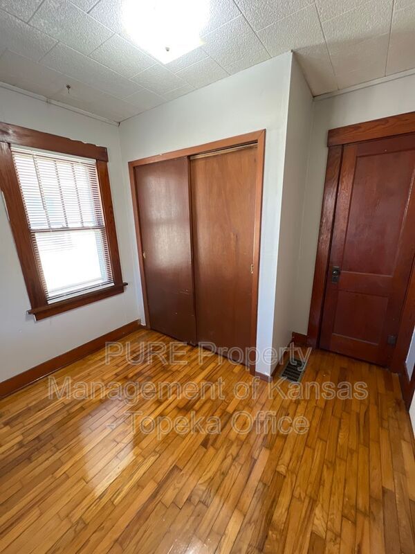 Building Photo - 1827 SW Cherokee St