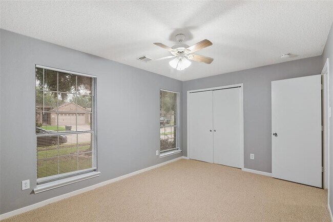 Foto del edificio - 24210 Camillia Ridge Way