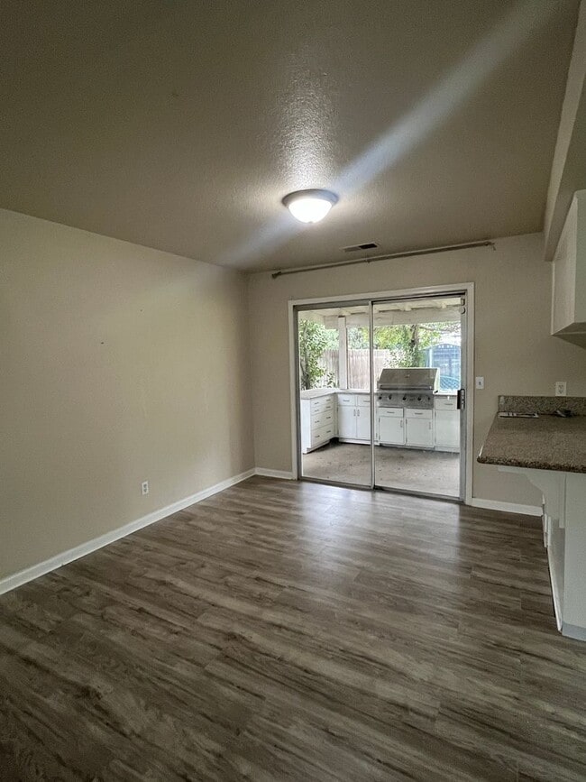 Building Photo - 3 Bedroom Home Coming Soon!