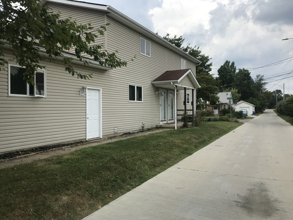 169 Logan Ave, Westerville, OH 43081 Townhome Rentals in Westerville OH