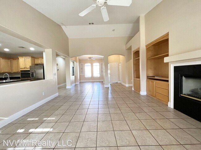 Building Photo - 3 br, 2 bath House - 2295 Tedesca Dr