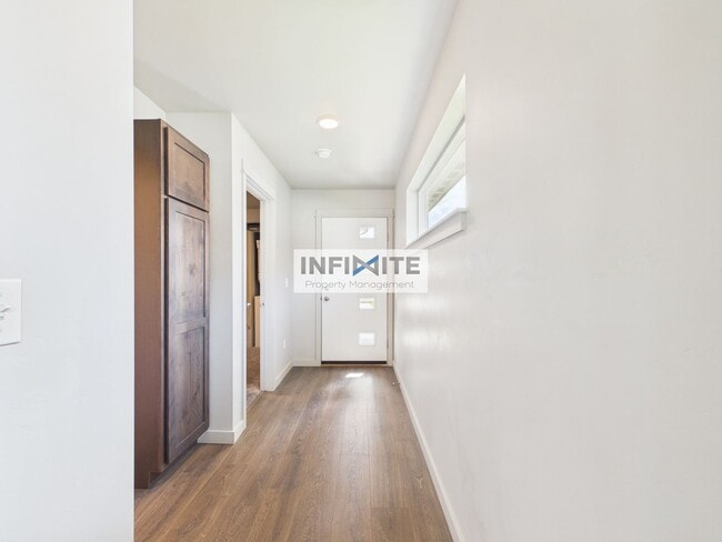 Foto del edificio - Quaint One Bedroom, One bathroom