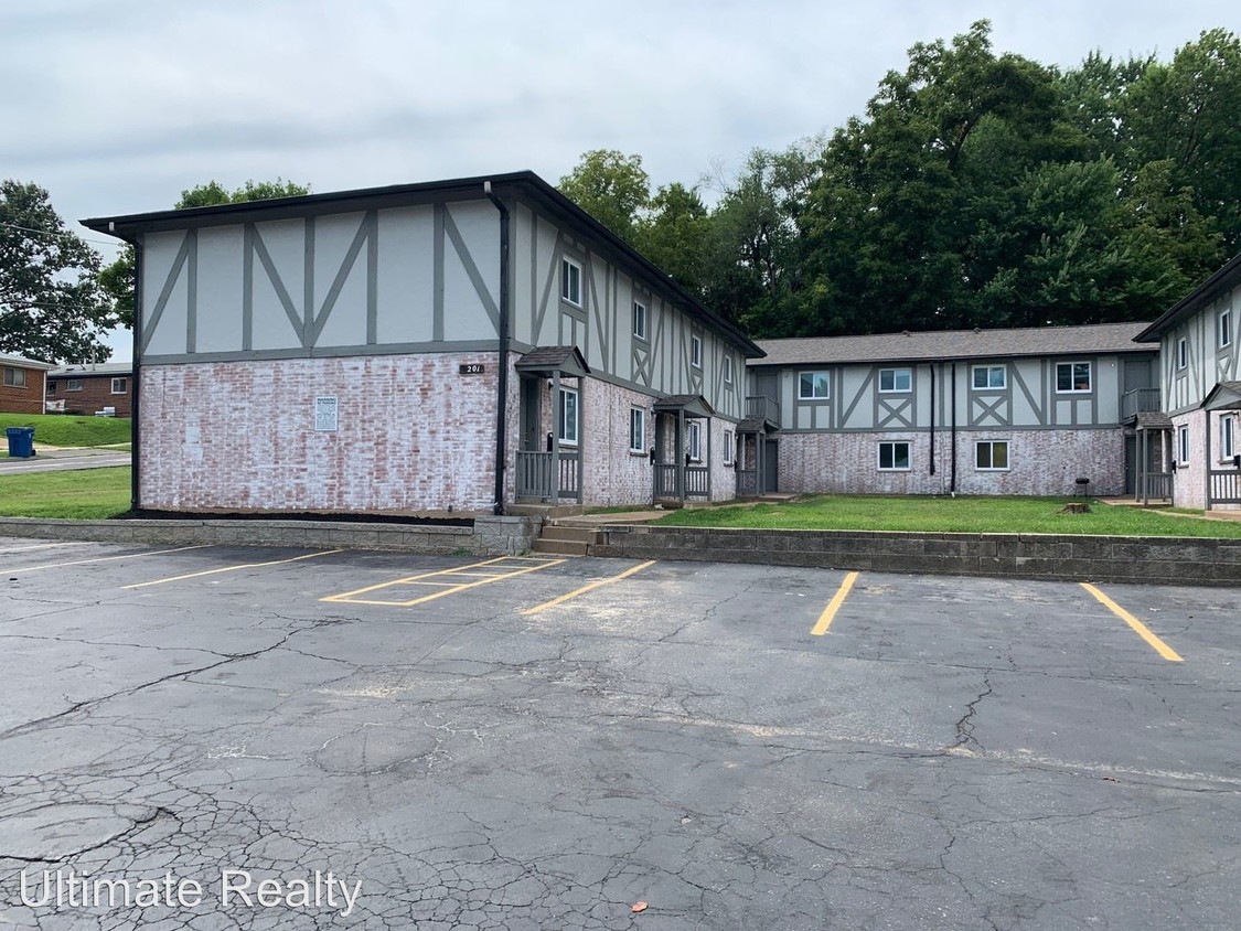 Primary Photo - 2201 Woodson Rd