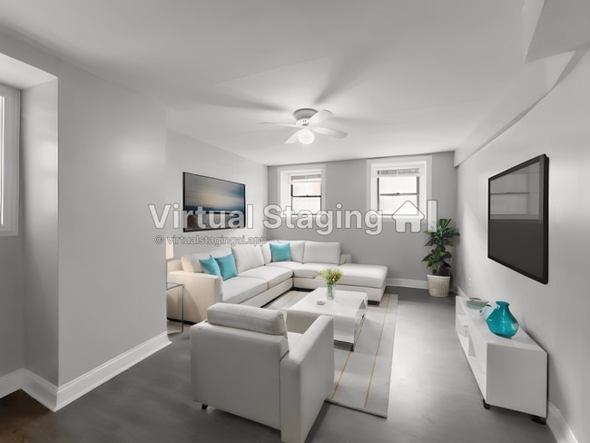 Foto del edificio - 900 W Montrose Ave