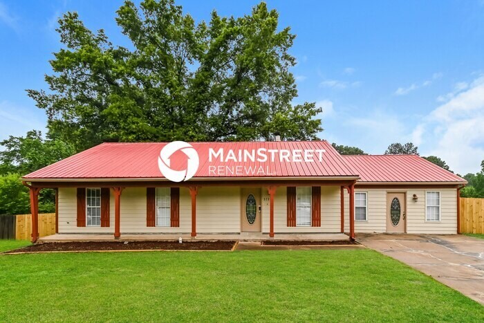 Primary Photo - 3 Bedroom Pet-Friendly Home in Horn Lake, ...
