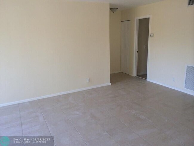 Building Photo - 7361 W Sunrise Blvd