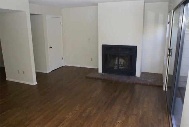 Foto del edificio - 2520 Hamlet Ln