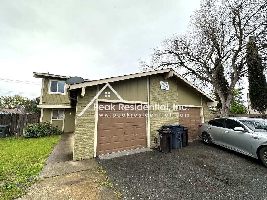 Primary Photo - 3 br, 1.5 bath House - 10266 Mills Station...