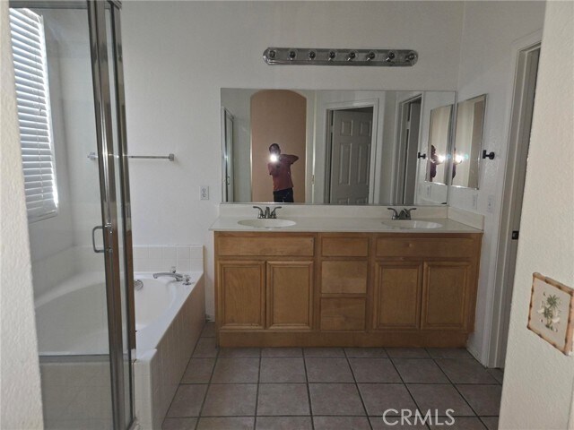 Foto del edificio - 25850 Shoreline St