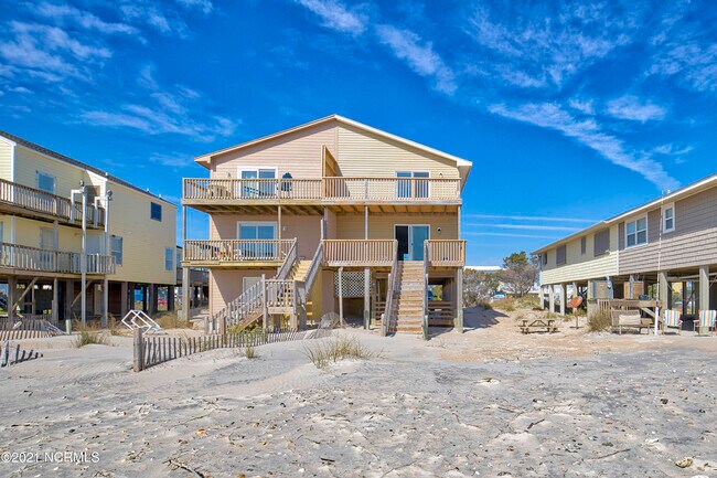 Foto del edificio - 2300 New River Inlet Rd