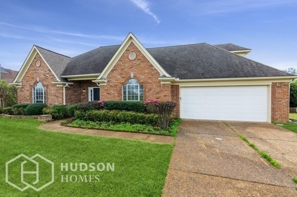 Primary Photo - NOW AVAILABLE! - 6519 Daybreak Dr, Memphis...