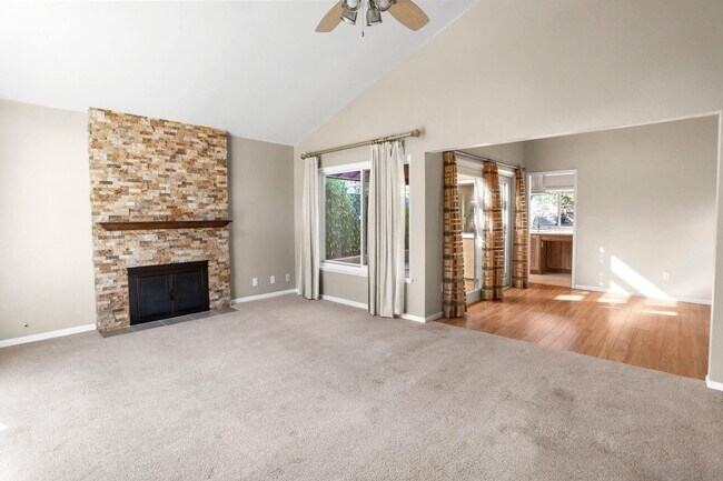 Foto del edificio - 17610 Hada Dr