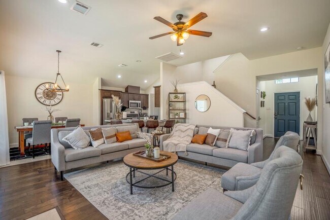 Foto del edificio - 7122 Conley St