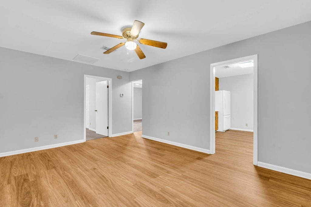 Foto principal - 412 6th St S