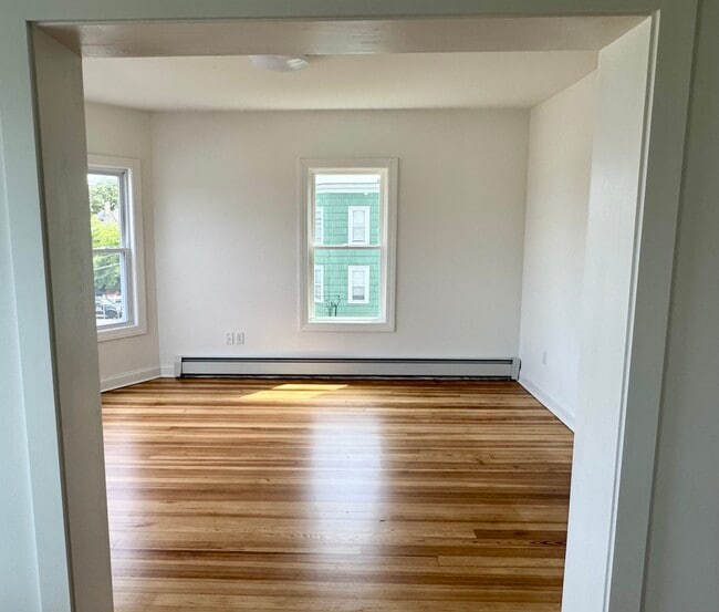 Dormitorio de 1 cama - 741 Somerville St