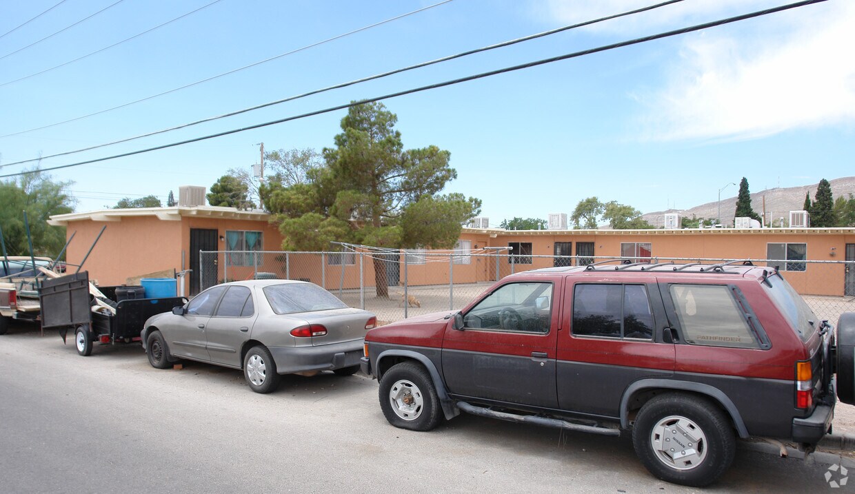 Building Photo - 4013 Leeds Ave