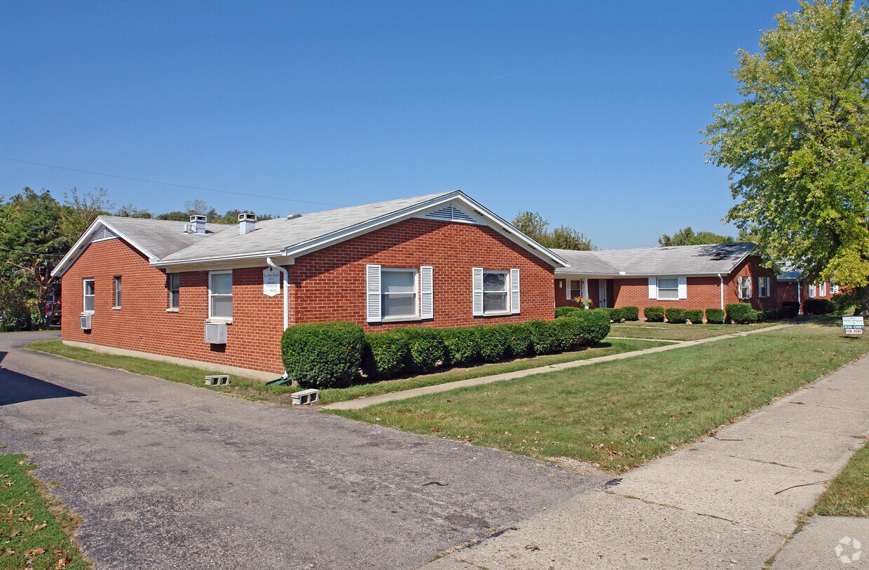 Primary Photo - 1181 S Alex Rd