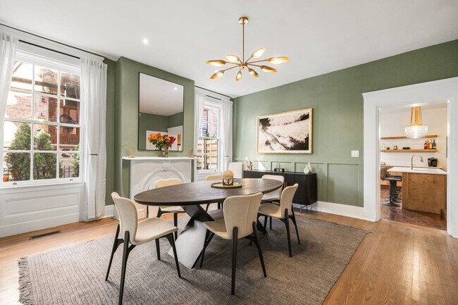 Foto del edificio - 1326 Broadway