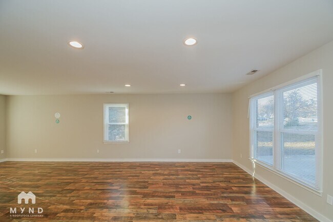 Building Photo - 5314 Hadrian Dr