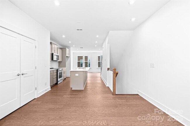 Building Photo - 5017 Sovereignty Ct
