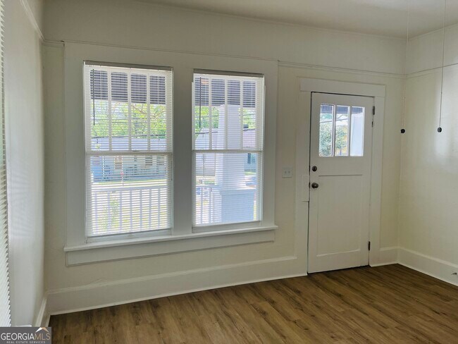 Foto del edificio - 410 Alford St