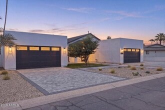 Building Photo - 6050 E Hollyhock St