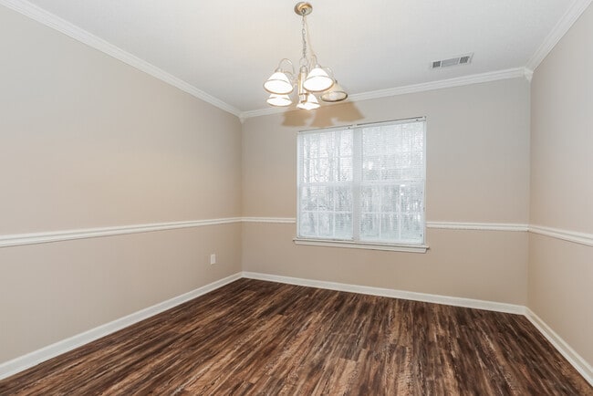Building Photo - 11132 James Madison Dr