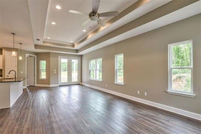 Building Photo - 4484 River Breeze Ln