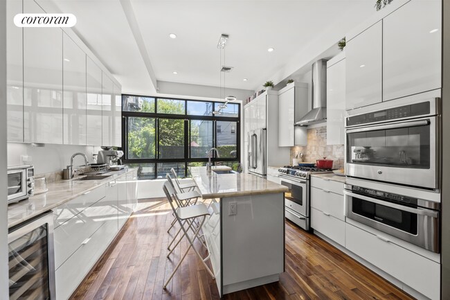 Foto del edificio - 149 Stuyvesant Ave