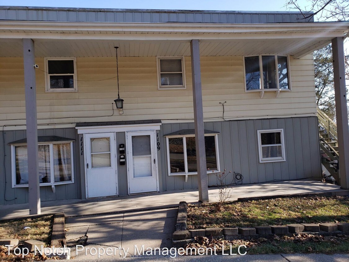 Primary Photo - 1109 Spring St