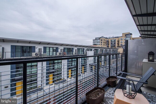 Building Photo - 2125 14th St NW