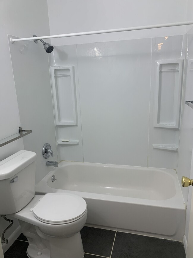 Foto del edificio - 10614 McPherson St