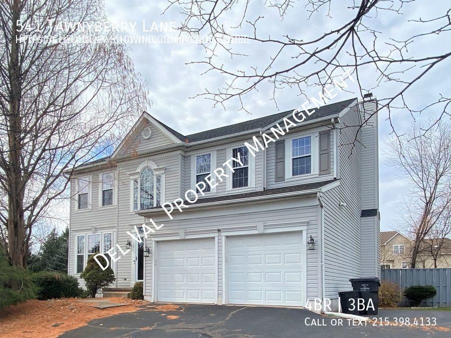 Primary Photo - Lovely 4 Bdrm Single Home For Rent - 541 T...