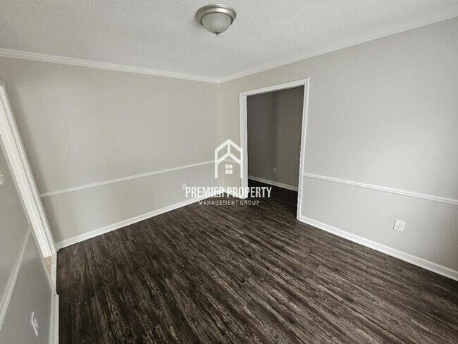 Foto del edificio - 7017 Hearthside Cove