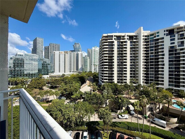 Foto del edificio - 770 Claughton Island Dr