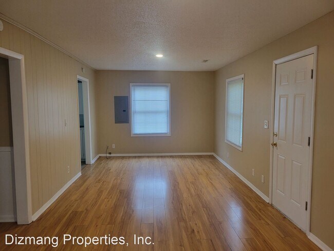 Building Photo - 2 br, 1 bath House - 1731 W Olive St.