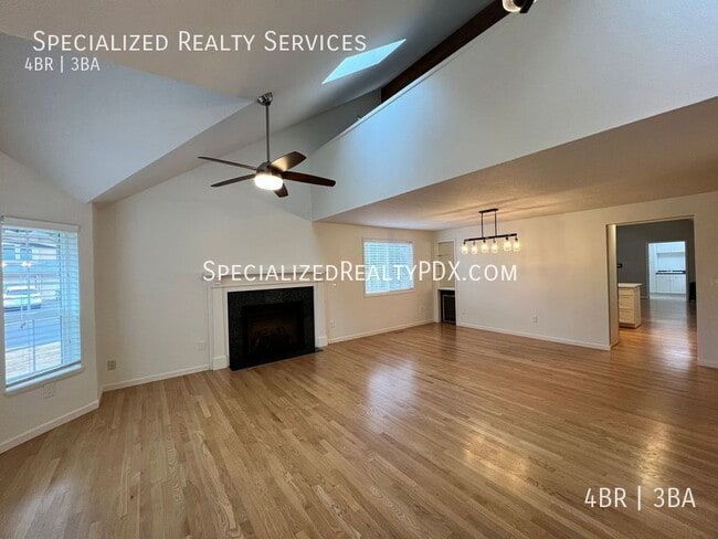 Foto del edificio - 5749 NE Harvest St