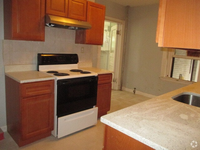 Building Photo - 40 Stellman Rd