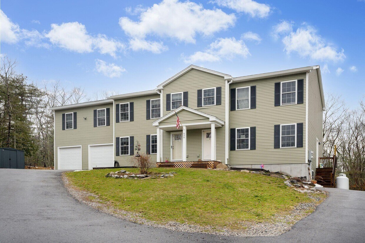 626 Methodist Rd, Westbrook, ME 04092 Townhome Rentals in Westbrook