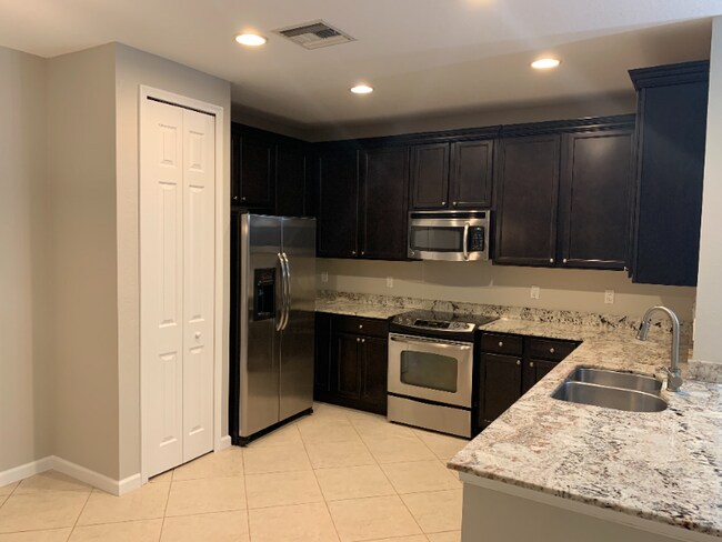 Foto del edificio - 6078 SE Split Oak Trail